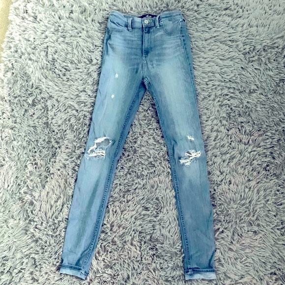 Hollister Denim - Hollister high waisted blue ripped jeans